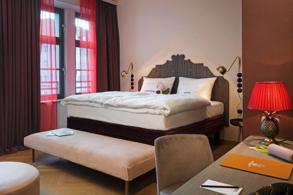 25hours Hotel Muenchen The Royal Bavarian (München)